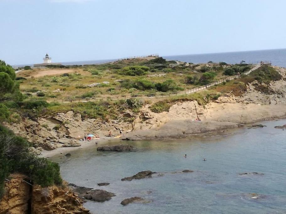Residence Avec Piscine Face A La Mer, 1Ere Ligne Llançà Exterior foto
